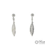 Aretes De Plata 925 Pluma Colgante Con Esfera Lisa Cierre Mariposa 1,1Gr