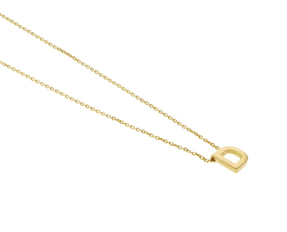 La cadena de oro con dije letra es una joya personalizada y elegante