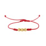 Pulsera Con Hilo Rojo Y Con 3 Esferas De Oro 4Mm 18K