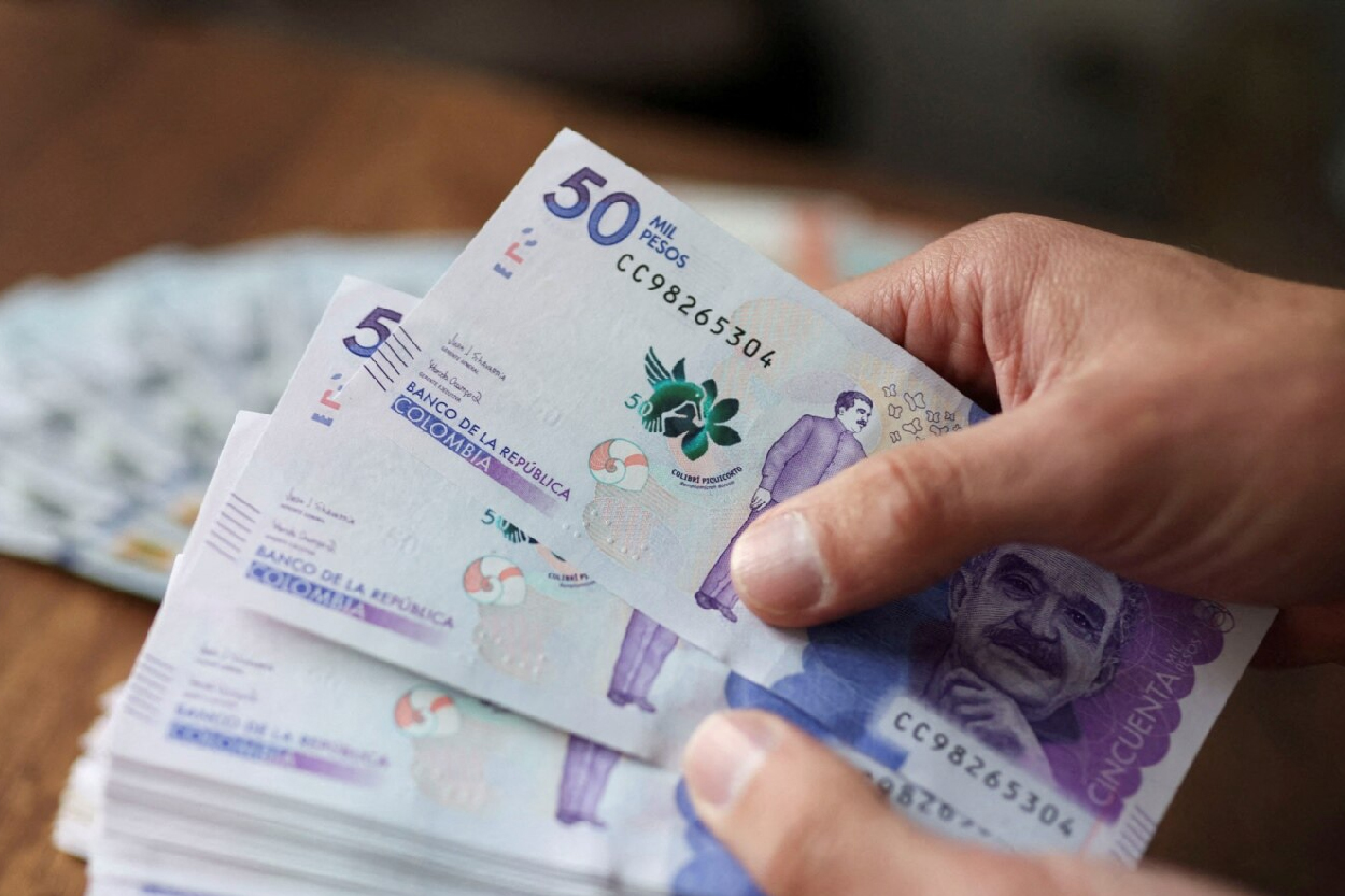 Contratar vs Empeñar Joyas de Oro: ¿Cuál es la Diferencia y Cuál Te ...