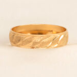 Anillo De Oro 18k Argolla Grabada 2,5Gr