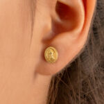 Topos De Oro 18k Virgen Guadalupe Con Broche De Seguridad - Imagen 3