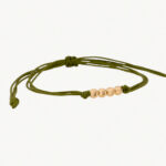 Pulsera Oro 18K Con 4 Esferas Diamantadas 4mm Tejida Con Hilo Verde