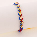 Pulsera Oro 18K Con 10 Esferas Diamantadas 4mm Tejida Con Hilo Tricolor - Image 2