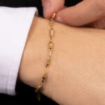 Pulsera De Oro 18k Botón Gusano - Image 3