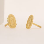 Topos De Oro 18k Virgen Guadalupe Con Broche De Seguridad - Image 2