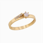 Anillo Oro 18K Con Piedra Blanca