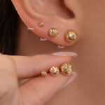 Topos De Oro Amarillo 18K Esfera Diamantada 5mm - Image 3