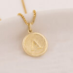 Dije De Oro 18K Letra A - Image 2
