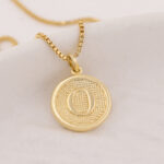 Dije De Oro 18K Letra O - Image 2