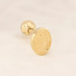 Piercing Oro 18K Para Oreja, Dije  silueta Virgen del Carmen - Image 2