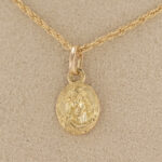 Dije De Oro 18K Sagrado Rostro - Image 3